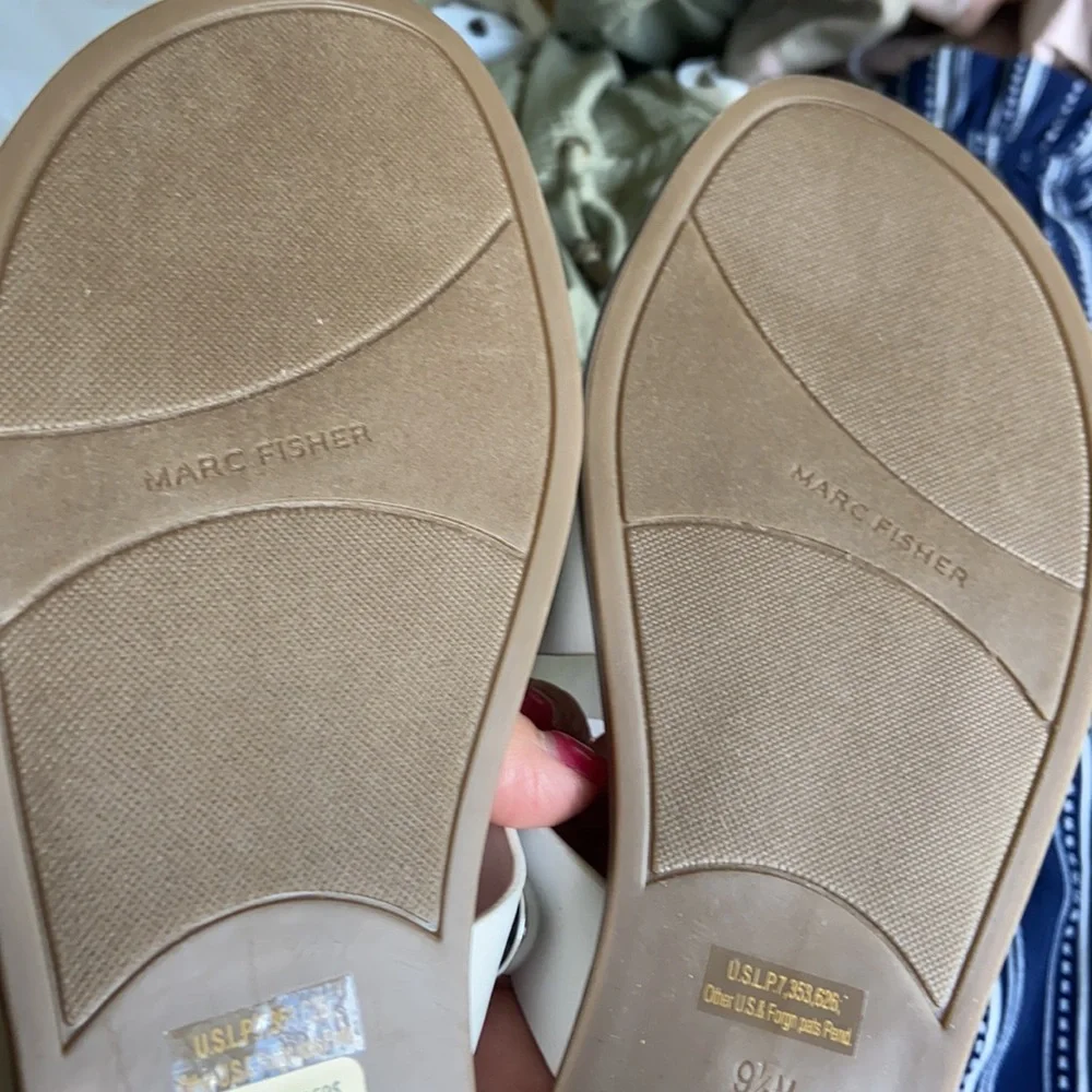 New marc fisher sandals - Picture 9 of 10